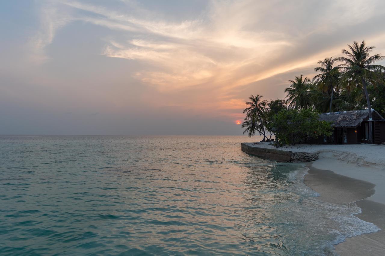 Palm Beach Island Resort & Spa Maldives Fushifaru 外观 照片